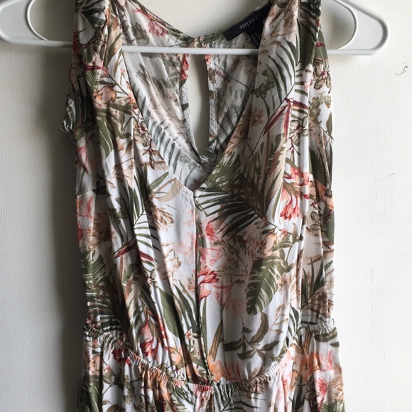 Romper - Picture 2 of 2